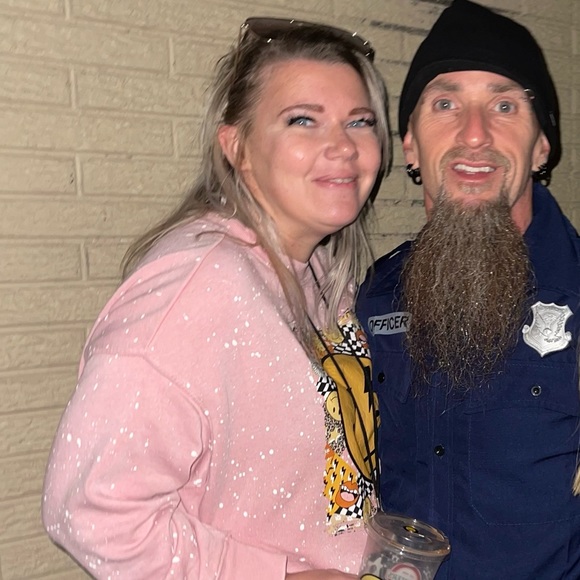 Meet Your Sellers! - Picture 3 of 9